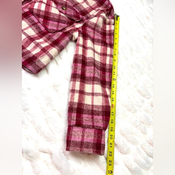 Bagatelle Pink Plaid Cropped Wool Blend Women’s Small Jacket- Fuzzy & Soft - Picture 10 of 11